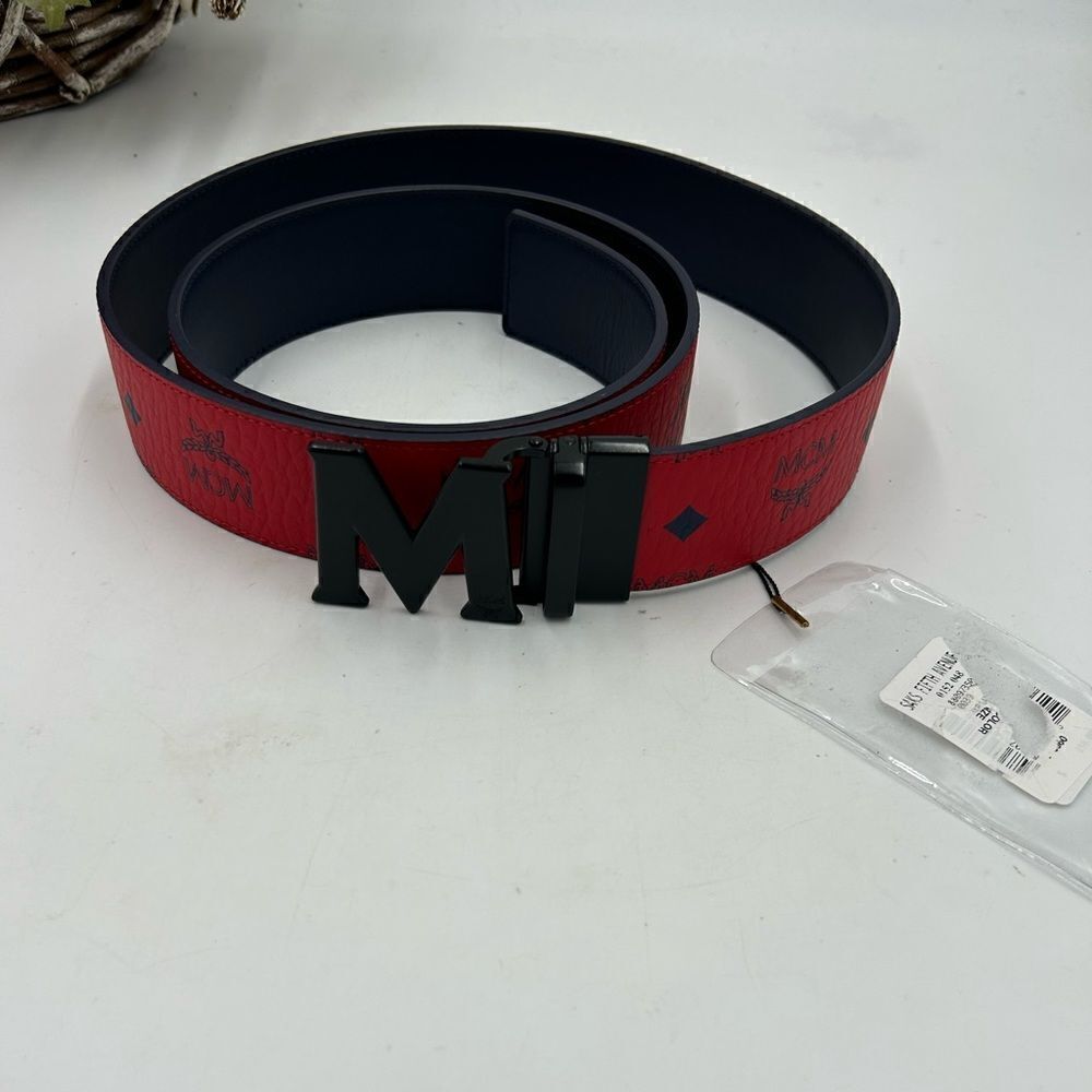 Men’s MCM reversible belt size 46 can be made smaller